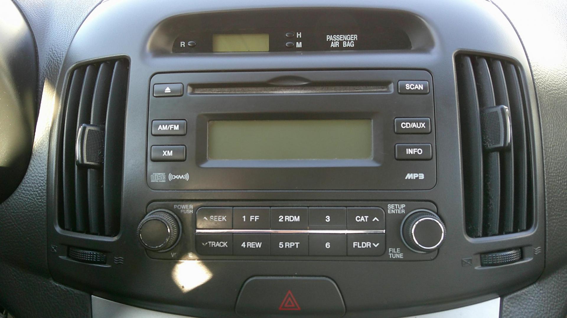 2010 GREEN Hyundai Elantra GLS (KMHDU4AD6AU) with an 2.0L L4 DOHC 16V engine, located at 540a Delsea Drive, Sewell, NJ, 08080, (987) 867-5309, 39.752560, -75.111206 - Photo#16