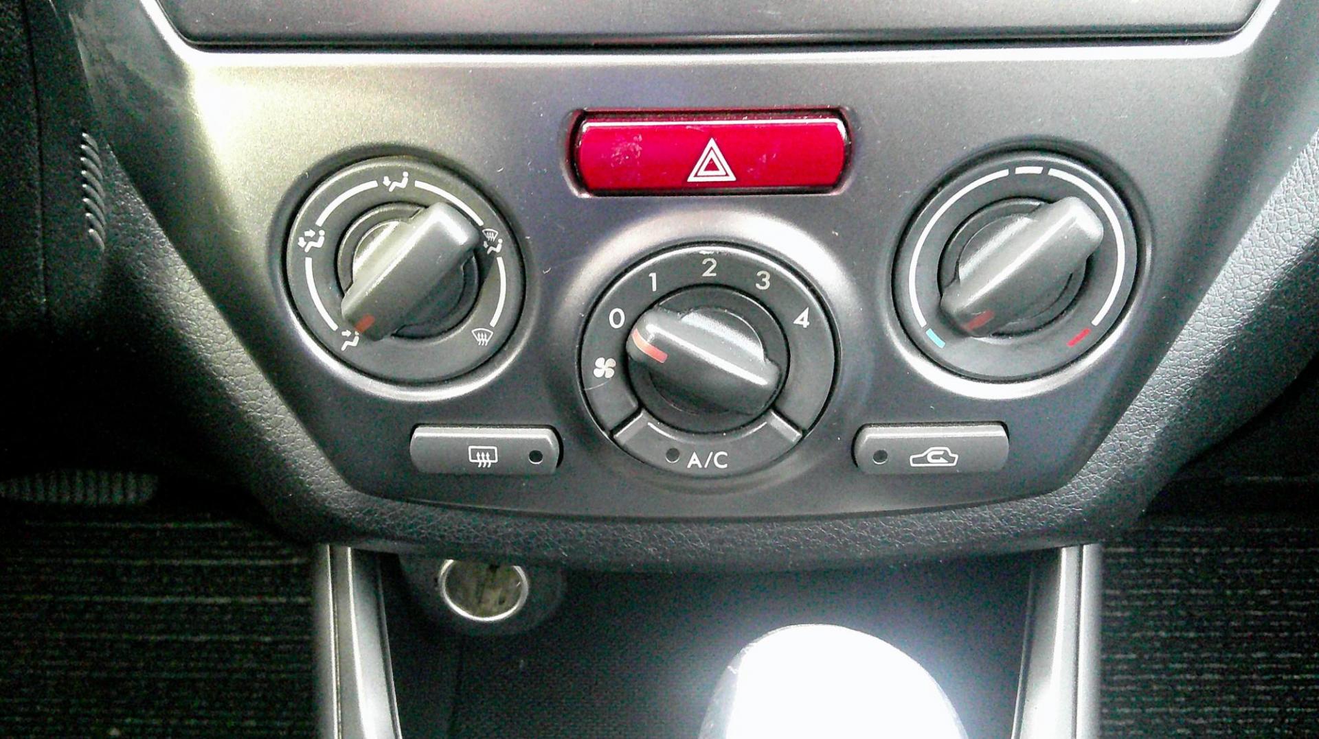 2011 BLUE Subaru Impreza Outback Sport (JF1GH6D62BH) with an 2.5L H4 SOHC 16V engine, 5-Speed Manual transmission, located at 540a Delsea Drive, Sewell, NJ, 08080, (987) 867-5309, 39.752560, -75.111206 - Photo#19