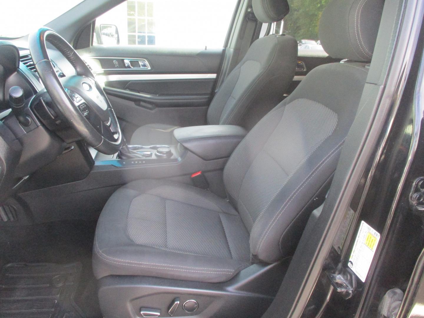2017 BLACK Ford Explorer XLT 4WD (1FM5K8DH6HG) with an 2.3L L4 DOHC 16V engine, 6A transmission, located at 540a Delsea Drive, Sewell, NJ, 08080, (987) 867-5309, 39.752560, -75.111206- Photo#12