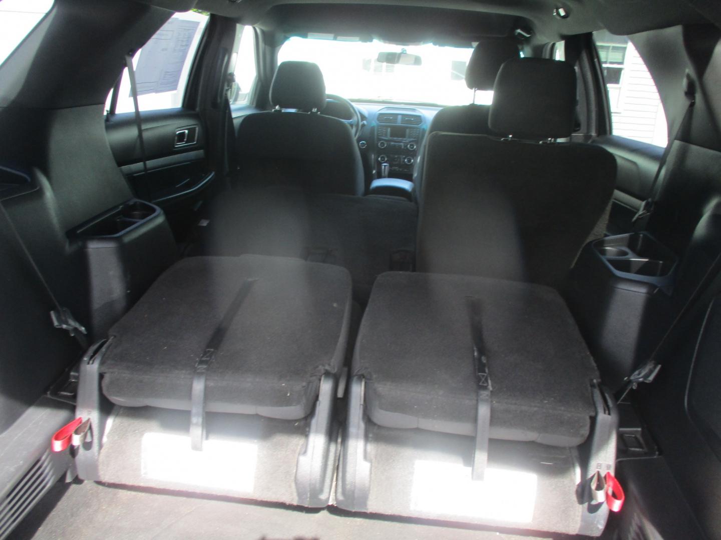 2017 BLACK Ford Explorer XLT 4WD (1FM5K8DH6HG) with an 2.3L L4 DOHC 16V engine, 6A transmission, located at 540a Delsea Drive, Sewell, NJ, 08080, (987) 867-5309, 39.752560, -75.111206- Photo#33