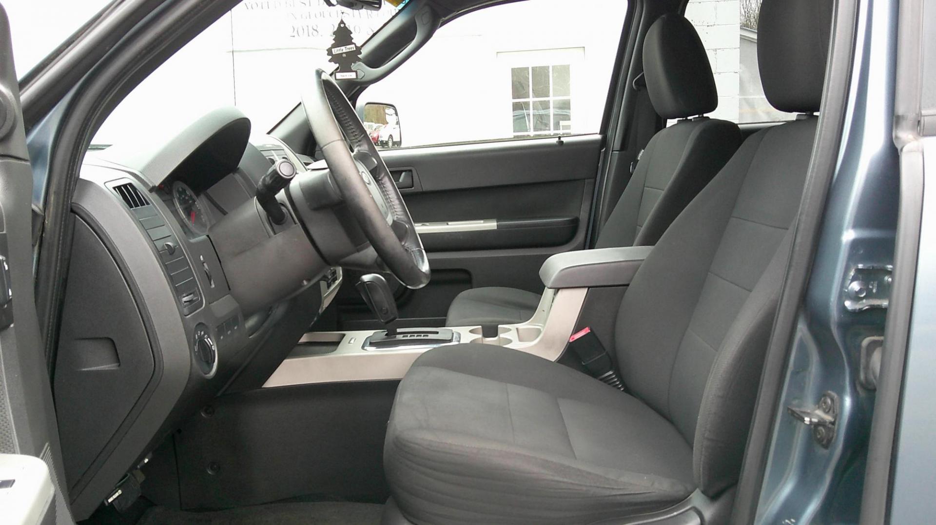 2010 BLUE Ford Escape XLT FWD (1FMCU0D76AK) with an 2.5L L4 DOHC 16V engine, 6-Speed Automatic transmission, located at 540a Delsea Drive, Sewell, NJ, 08080, (987) 867-5309, 39.752560, -75.111206 - Photo#11