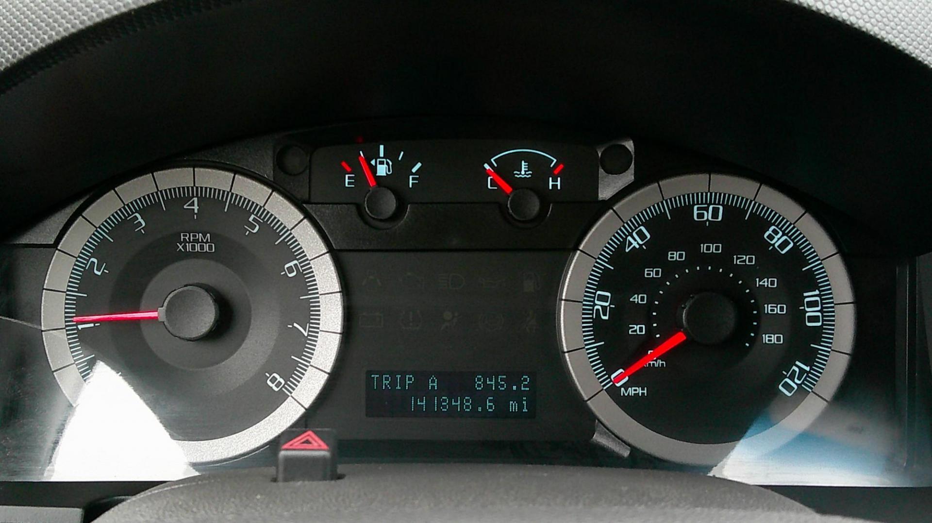 2010 BLUE Ford Escape XLT FWD (1FMCU0D76AK) with an 2.5L L4 DOHC 16V engine, 6-Speed Automatic transmission, located at 540a Delsea Drive, Sewell, NJ, 08080, (987) 867-5309, 39.752560, -75.111206 - Photo#16