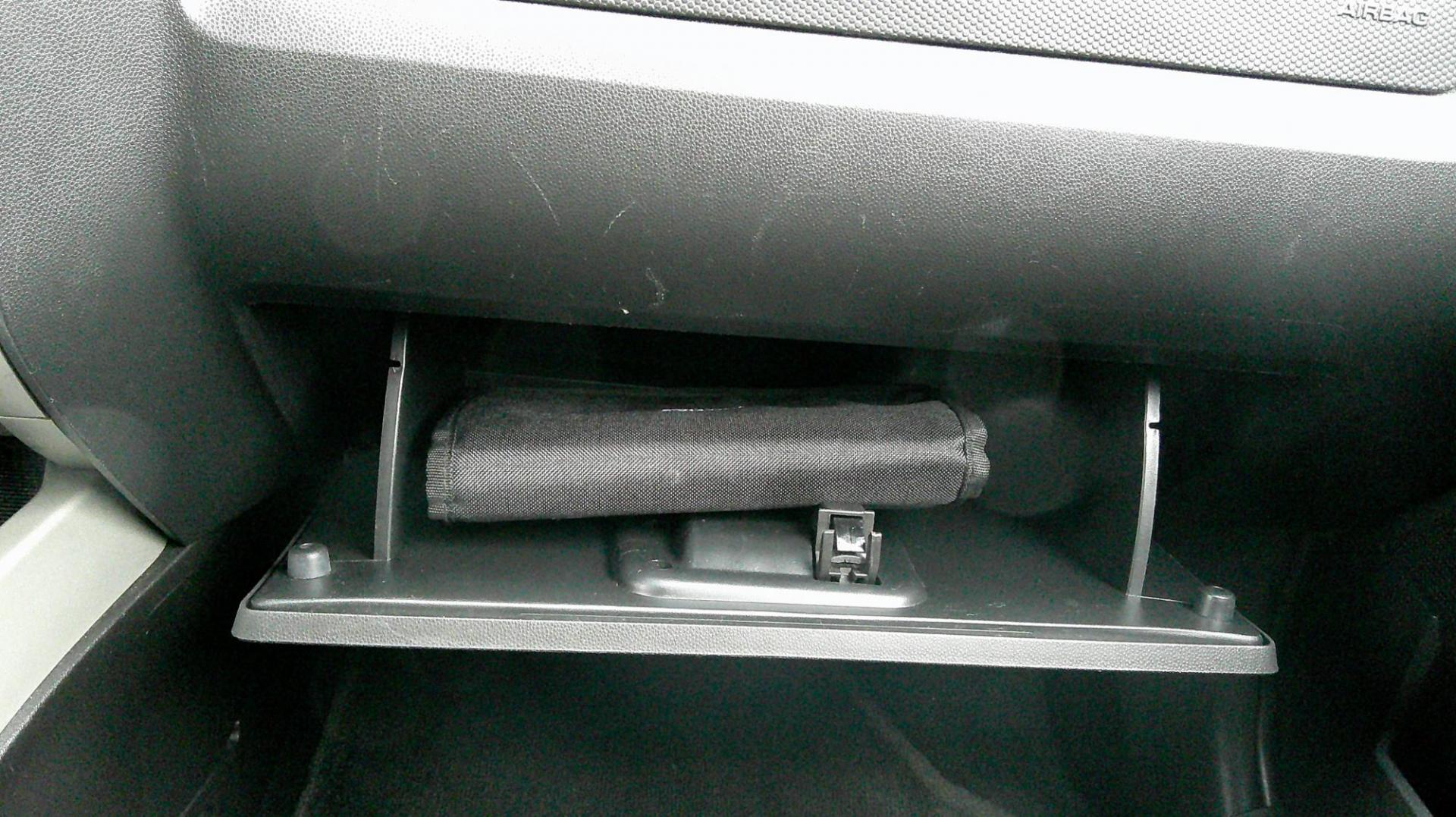 2010 BLUE Ford Escape XLT FWD (1FMCU0D76AK) with an 2.5L L4 DOHC 16V engine, 6-Speed Automatic transmission, located at 540a Delsea Drive, Sewell, NJ, 08080, (987) 867-5309, 39.752560, -75.111206 - Photo#22