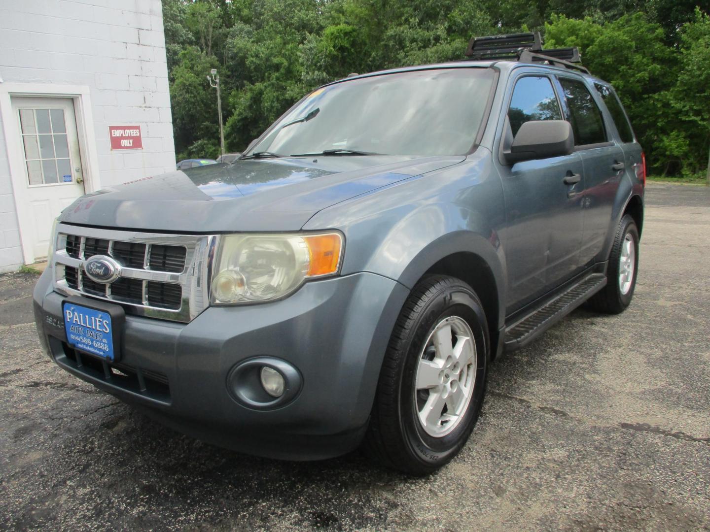 2010 BLUE Ford Escape XLT FWD (1FMCU0D76AK) with an 2.5L L4 DOHC 16V engine, 6-Speed Automatic transmission, located at 540a Delsea Drive, Sewell, NJ, 08080, (987) 867-5309, 39.752560, -75.111206- Photo#0