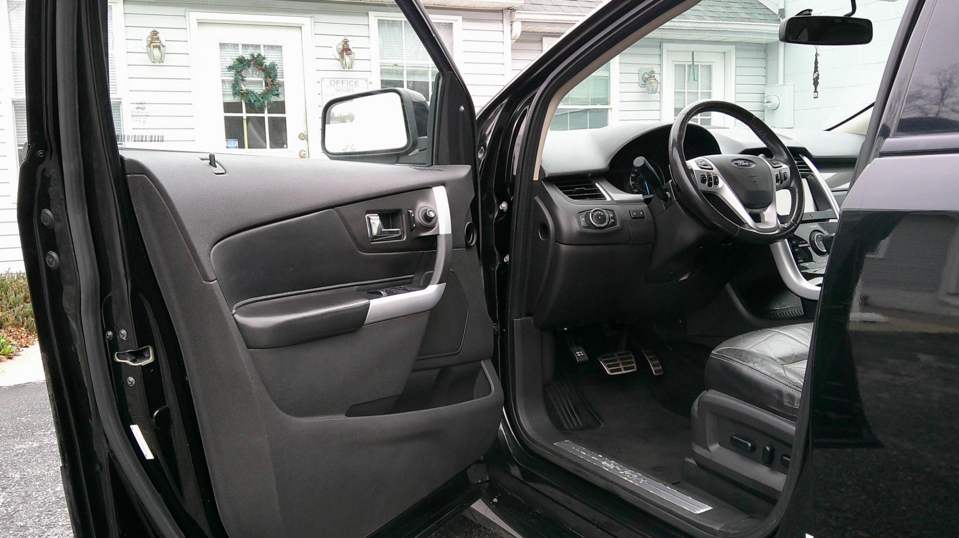 2011 BLACK Ford Edge Sport FWD (2FMDK3AK7BB) with an 3.7L V6 DOHC 24V engine, 6-Speed Automatic transmission, located at 540a Delsea Drive, Sewell, NJ, 08080, (987) 867-5309, 39.752560, -75.111206 - Photo#10