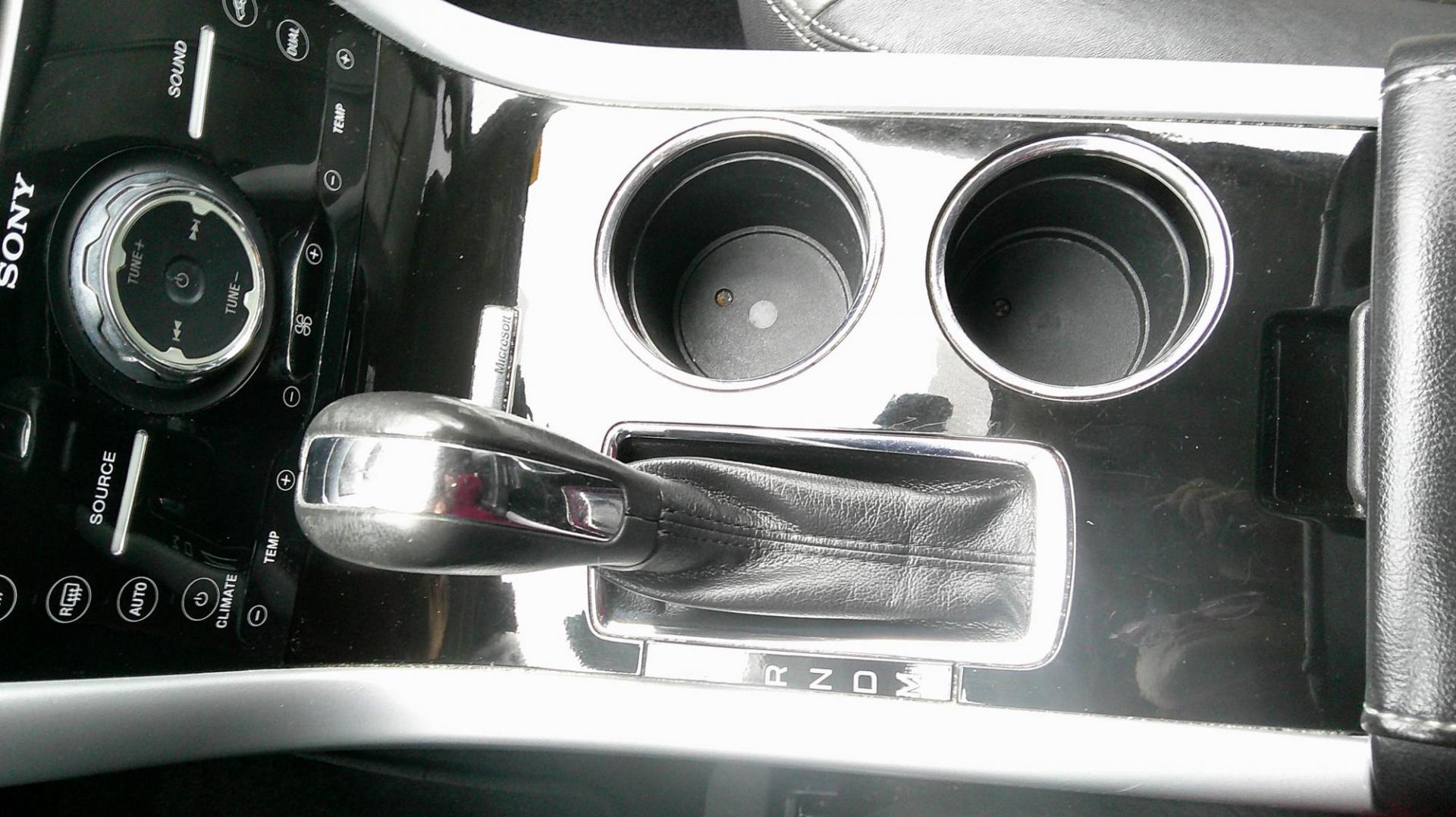 2011 BLACK Ford Edge Sport FWD (2FMDK3AK7BB) with an 3.7L V6 DOHC 24V engine, 6-Speed Automatic transmission, located at 540a Delsea Drive, Sewell, NJ, 08080, (987) 867-5309, 39.752560, -75.111206 - Photo#22