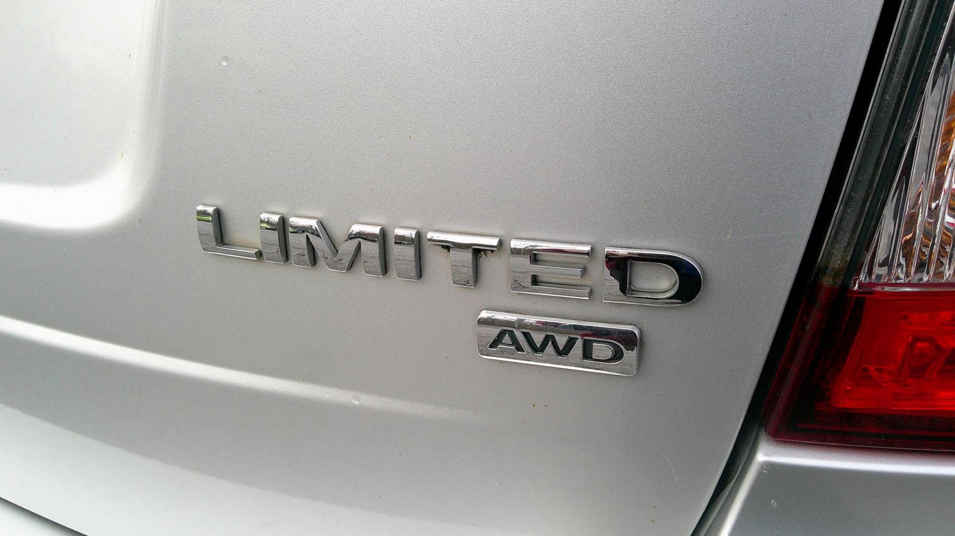 2012 SILVER Ford Edge Limited AWD (2FMDK4KC3CB) with an 3.5L V6 DOHC 24V engine, 6-Speed Automatic transmission, located at 540a Delsea Drive, Sewell, NJ, 08080, (987) 867-5309, 39.752560, -75.111206 - Photo#5