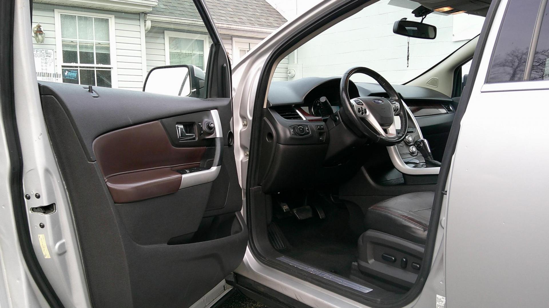 2012 SILVER Ford Edge Limited AWD (2FMDK4KC3CB) with an 3.5L V6 DOHC 24V engine, 6-Speed Automatic transmission, located at 540a Delsea Drive, Sewell, NJ, 08080, (987) 867-5309, 39.752560, -75.111206 - Photo#10