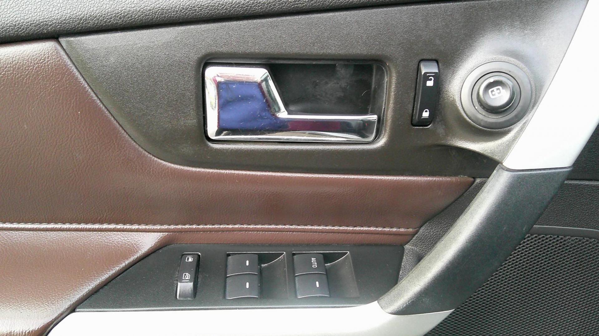 2012 SILVER Ford Edge Limited AWD (2FMDK4KC3CB) with an 3.5L V6 DOHC 24V engine, 6-Speed Automatic transmission, located at 540a Delsea Drive, Sewell, NJ, 08080, (987) 867-5309, 39.752560, -75.111206 - Photo#11