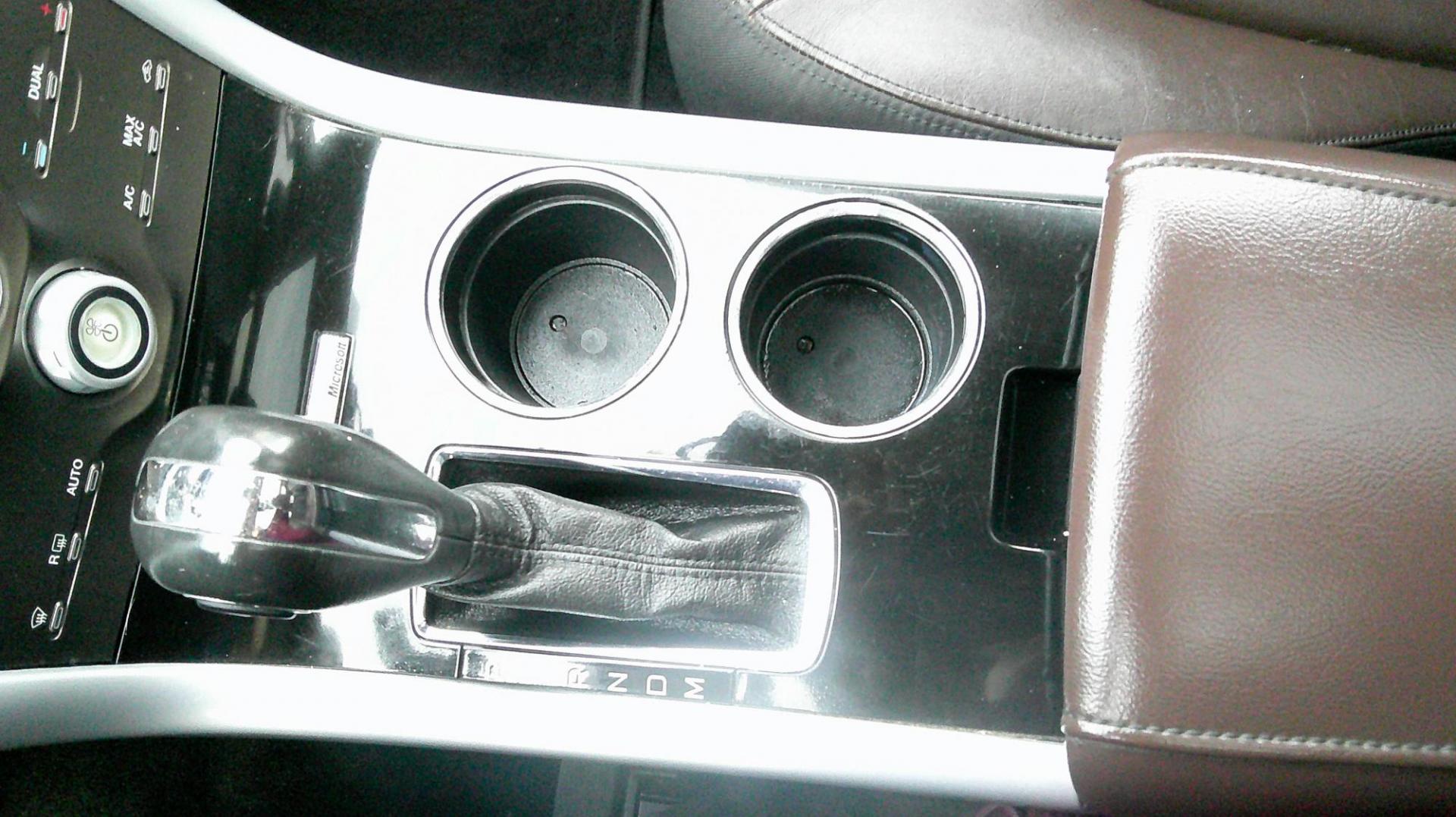 2012 SILVER Ford Edge Limited AWD (2FMDK4KC3CB) with an 3.5L V6 DOHC 24V engine, 6-Speed Automatic transmission, located at 540a Delsea Drive, Sewell, NJ, 08080, (987) 867-5309, 39.752560, -75.111206 - Photo#22