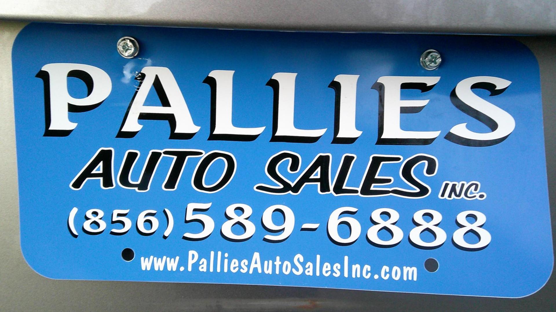 2012 GRAY Hyundai Elantra Limited (5NPDH4AE2CH) with an 1.8L L4 DOHC 16V engine, 6-Speed Automatic transmission, located at 540a Delsea Drive, Sewell, NJ, 08080, (987) 867-5309, 39.752560, -75.111206 - Photo#4