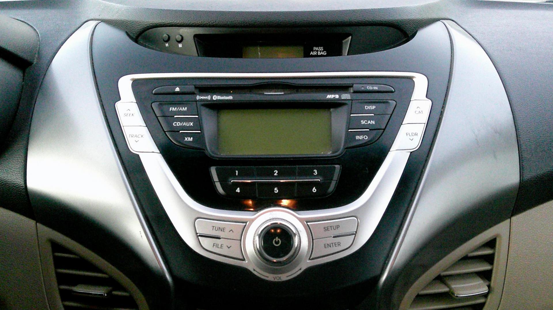 2012 GRAY Hyundai Elantra Limited (5NPDH4AE2CH) with an 1.8L L4 DOHC 16V engine, 6-Speed Automatic transmission, located at 540a Delsea Drive, Sewell, NJ, 08080, (987) 867-5309, 39.752560, -75.111206 - Photo#17