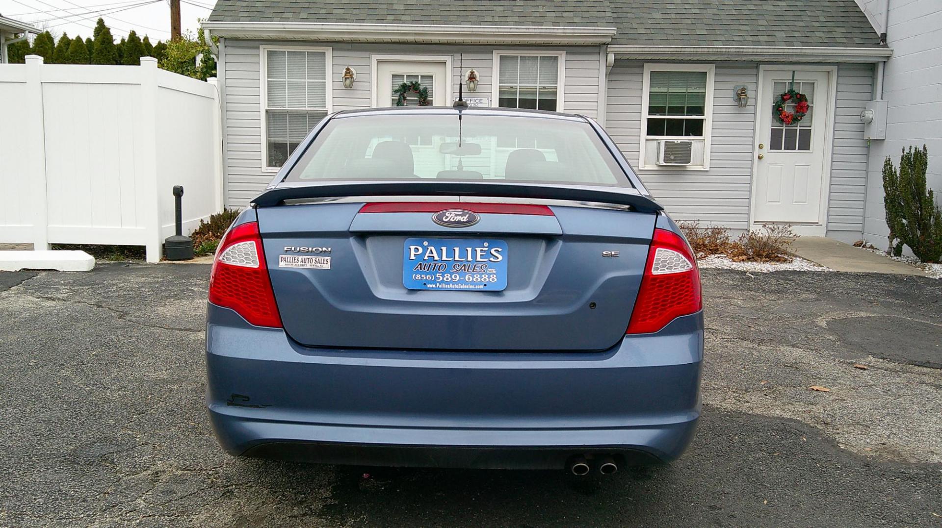 2010 BLUE Ford Fusion SE (3FAHP0HA0AR) with an 2.5L L4 DOHC 16V engine, located at 540a Delsea Drive, Sewell, NJ, 08080, (987) 867-5309, 39.752560, -75.111206 - Photo#2