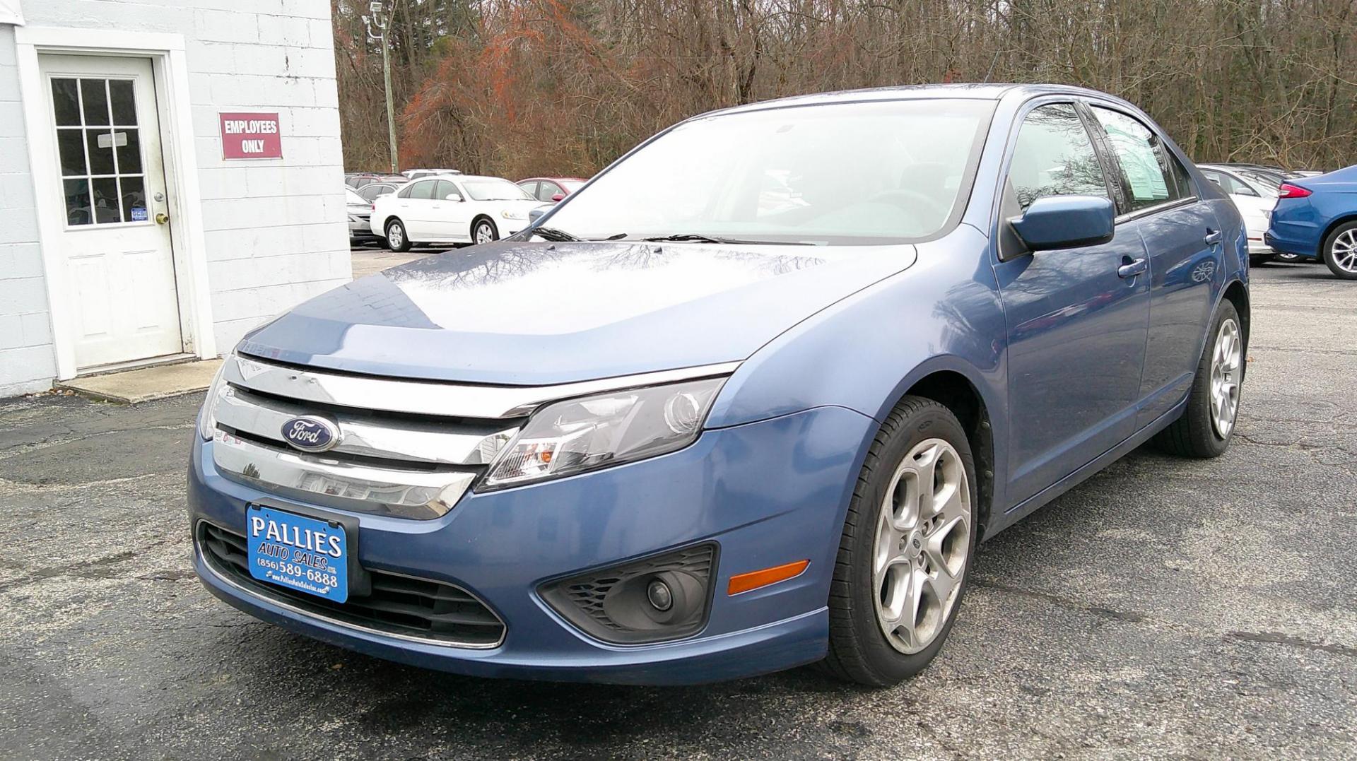 2010 BLUE Ford Fusion SE (3FAHP0HA0AR) with an 2.5L L4 DOHC 16V engine, located at 540a Delsea Drive, Sewell, NJ, 08080, (987) 867-5309, 39.752560, -75.111206 - Photo#0
