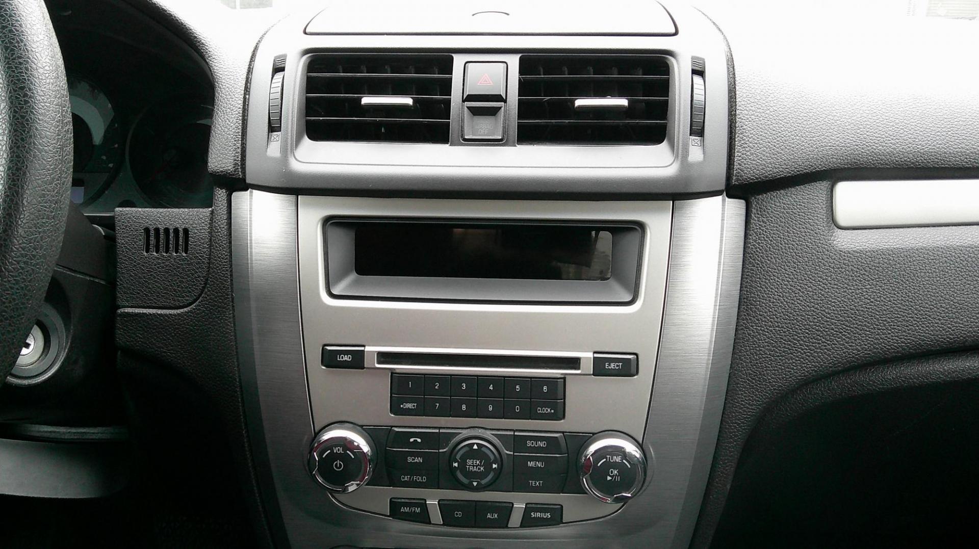 2010 BLUE Ford Fusion SE (3FAHP0HA0AR) with an 2.5L L4 DOHC 16V engine, located at 540a Delsea Drive, Sewell, NJ, 08080, (987) 867-5309, 39.752560, -75.111206 - Photo#18