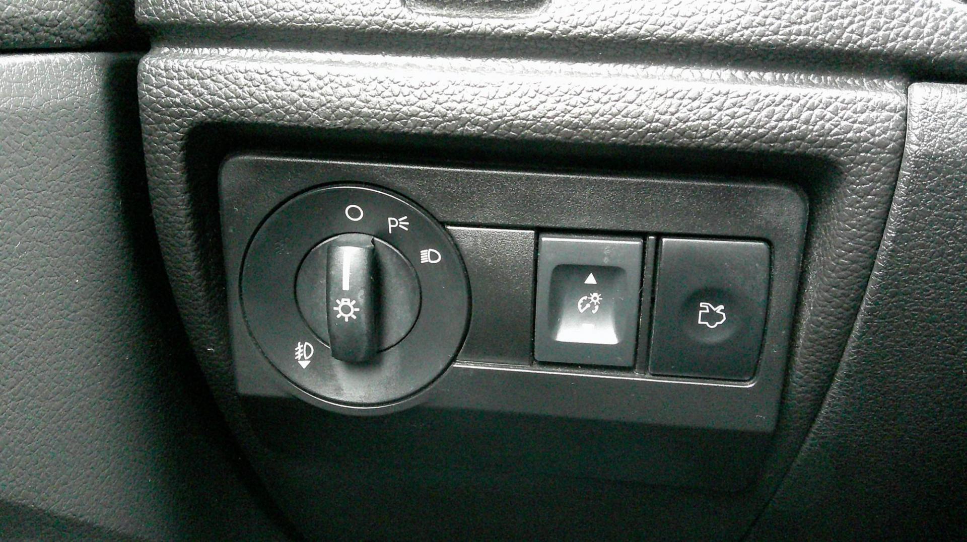 2010 BLUE Ford Fusion SE (3FAHP0HA0AR) with an 2.5L L4 DOHC 16V engine, located at 540a Delsea Drive, Sewell, NJ, 08080, (987) 867-5309, 39.752560, -75.111206 - Photo#21