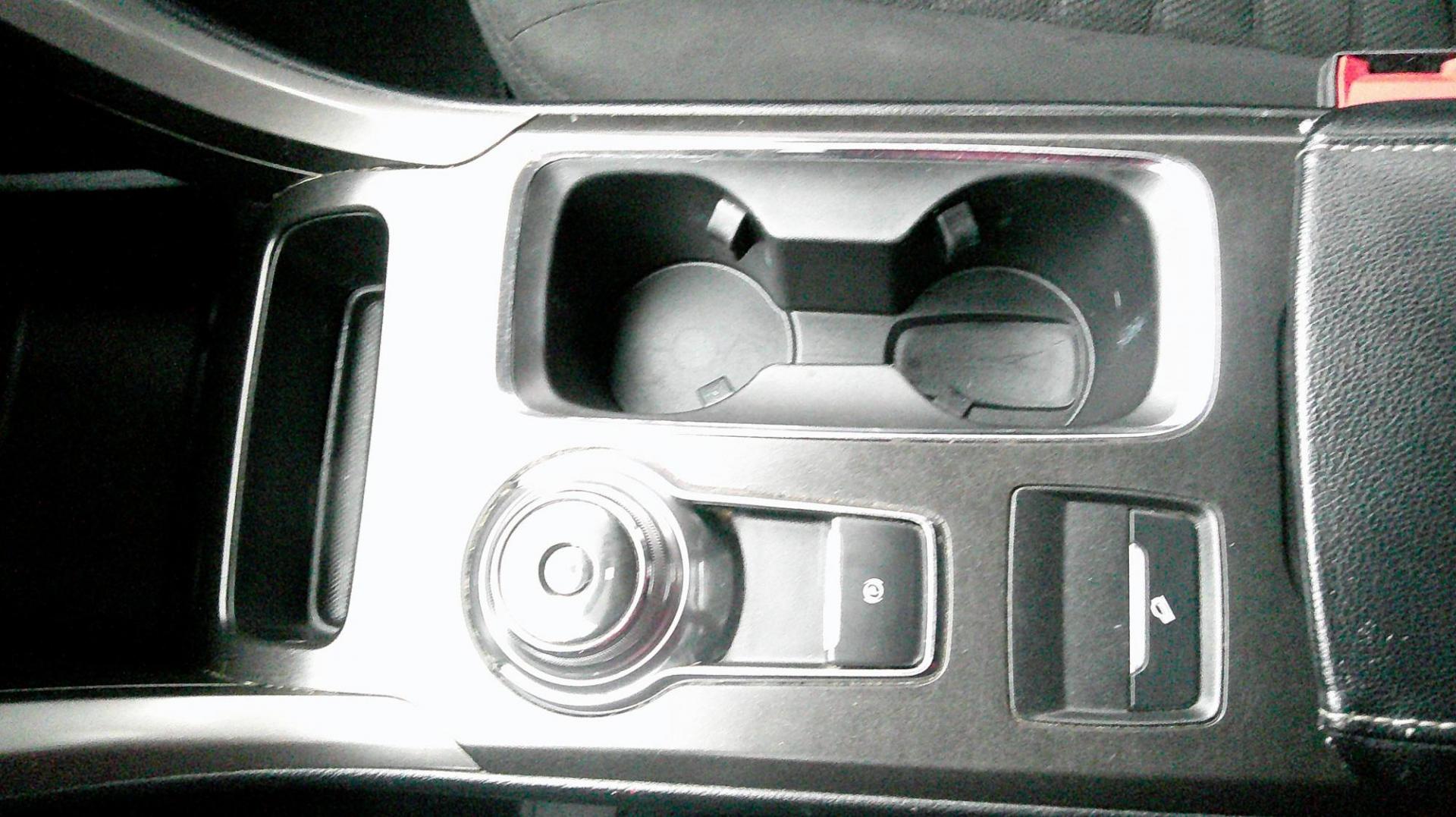 2017 BLUE Ford Fusion SE (3FA6P0H72HR) with an 2.5L L4 DOHC 16V engine, 6A transmission, located at 540a Delsea Drive, Sewell, NJ, 08080, (987) 867-5309, 39.752560, -75.111206 - Photo#22