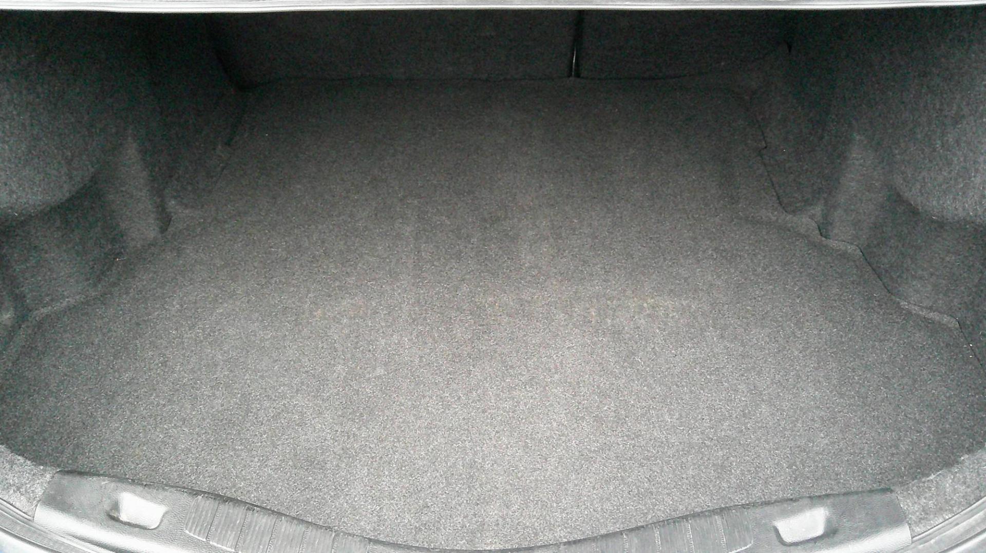 2017 BLUE Ford Fusion SE (3FA6P0H72HR) with an 2.5L L4 DOHC 16V engine, 6A transmission, located at 540a Delsea Drive, Sewell, NJ, 08080, (987) 867-5309, 39.752560, -75.111206 - Photo#26