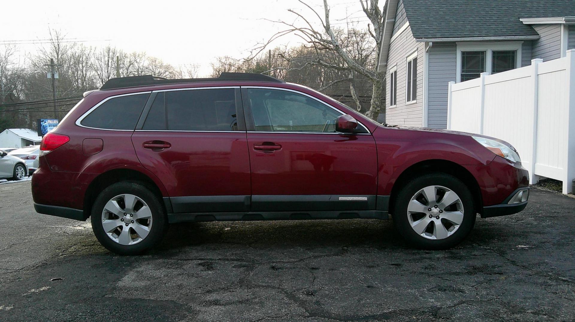 2012 RED Subaru Outback 2.5i Premium (4S4BRBGC2C3) with an 2.5L H4 DOHC 16V engine, located at 540a Delsea Drive, Sewell, NJ, 08080, (987) 867-5309, 39.752560, -75.111206 - Photo#6