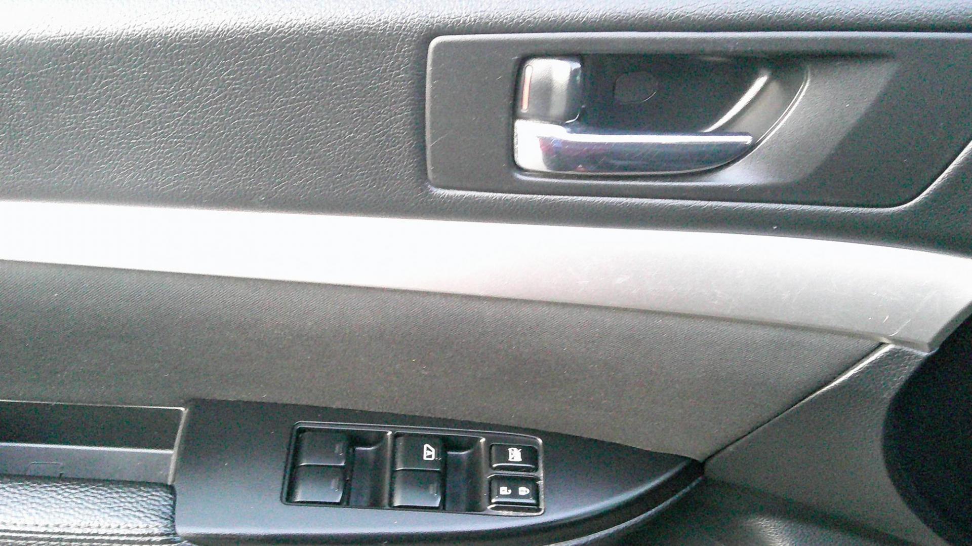 2012 RED Subaru Outback 2.5i Premium (4S4BRBGC2C3) with an 2.5L H4 DOHC 16V engine, located at 540a Delsea Drive, Sewell, NJ, 08080, (987) 867-5309, 39.752560, -75.111206 - Photo#10