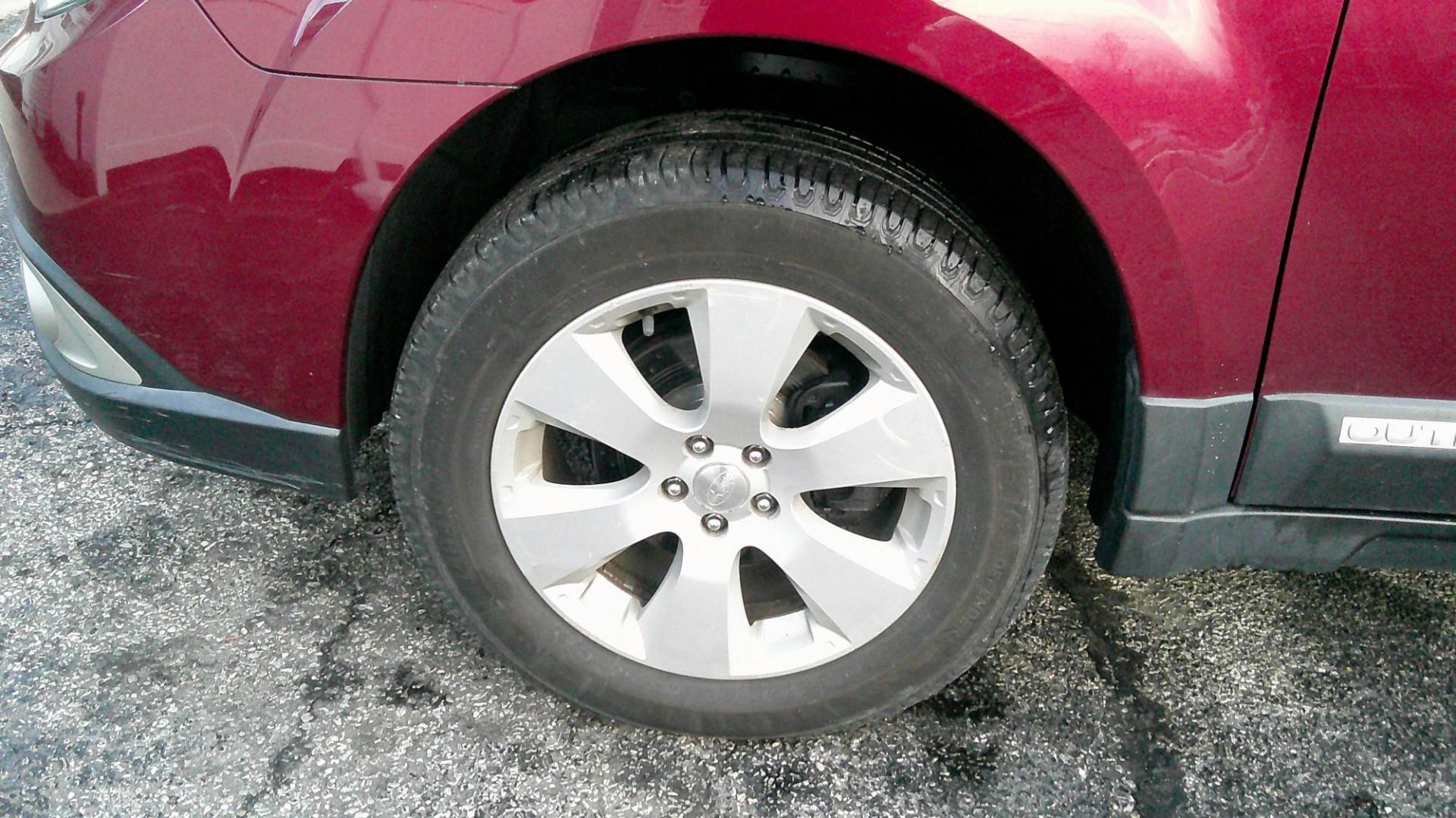 2012 RED Subaru Outback 2.5i Premium (4S4BRBGC2C3) with an 2.5L H4 DOHC 16V engine, located at 540a Delsea Drive, Sewell, NJ, 08080, (987) 867-5309, 39.752560, -75.111206 - Photo#25