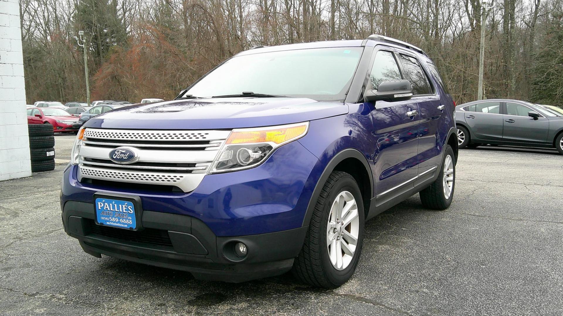 2015 BLUE Ford Explorer XLT 4WD (1FM5K8D84FG) with an 3.5L V6 DOHC 24V engine, 6-Speed Automatic transmission, located at 540a Delsea Drive, Sewell, NJ, 08080, (987) 867-5309, 39.752560, -75.111206 - Photo#0