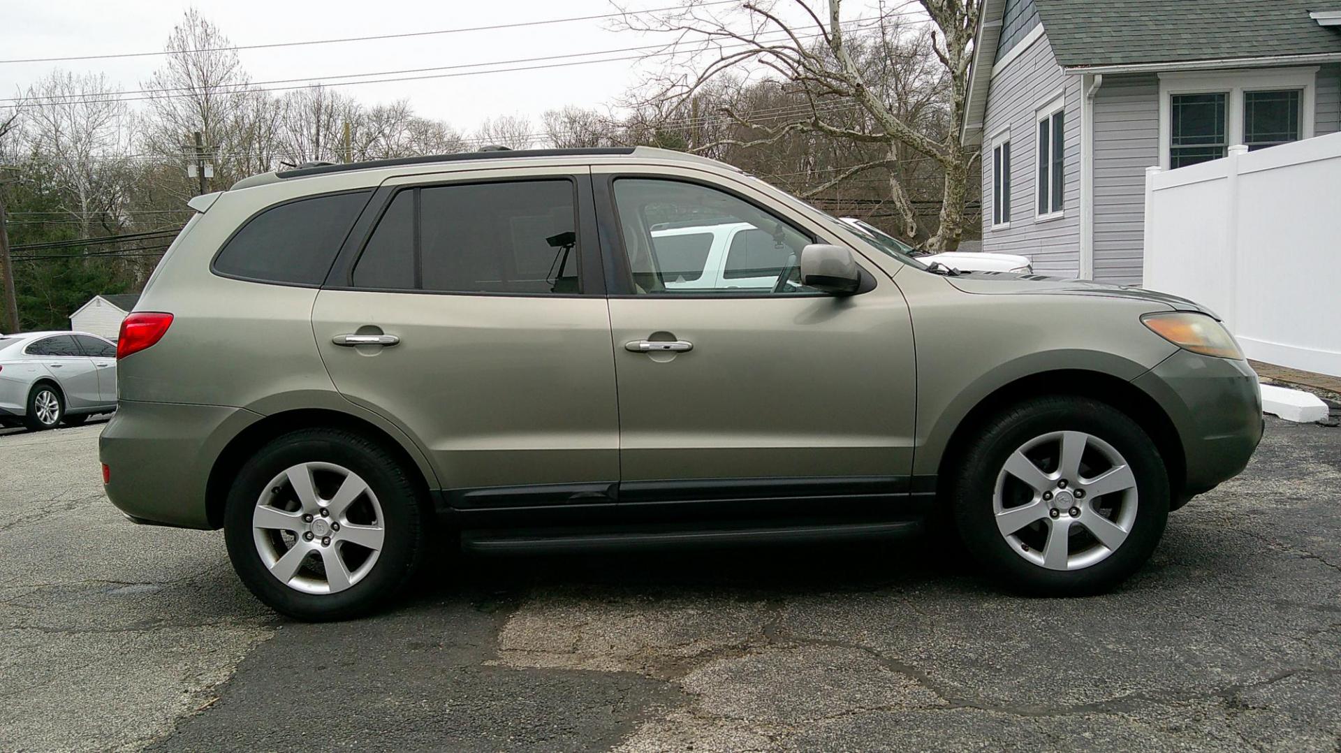 2009 GREEN Hyundai Santa Fe Limited (5NMSH13E19H) with an 3.3L V6 DOHC 24V engine, 5-Speed Automatic transmission, located at 540a Delsea Drive, Sewell, NJ, 08080, (987) 867-5309, 39.752560, -75.111206 - Photo#7