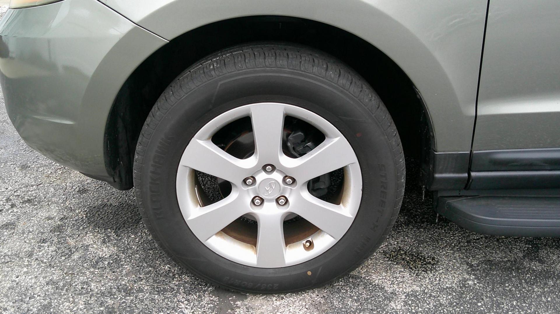 2009 GREEN Hyundai Santa Fe Limited (5NMSH13E19H) with an 3.3L V6 DOHC 24V engine, 5-Speed Automatic transmission, located at 540a Delsea Drive, Sewell, NJ, 08080, (987) 867-5309, 39.752560, -75.111206 - Photo#26