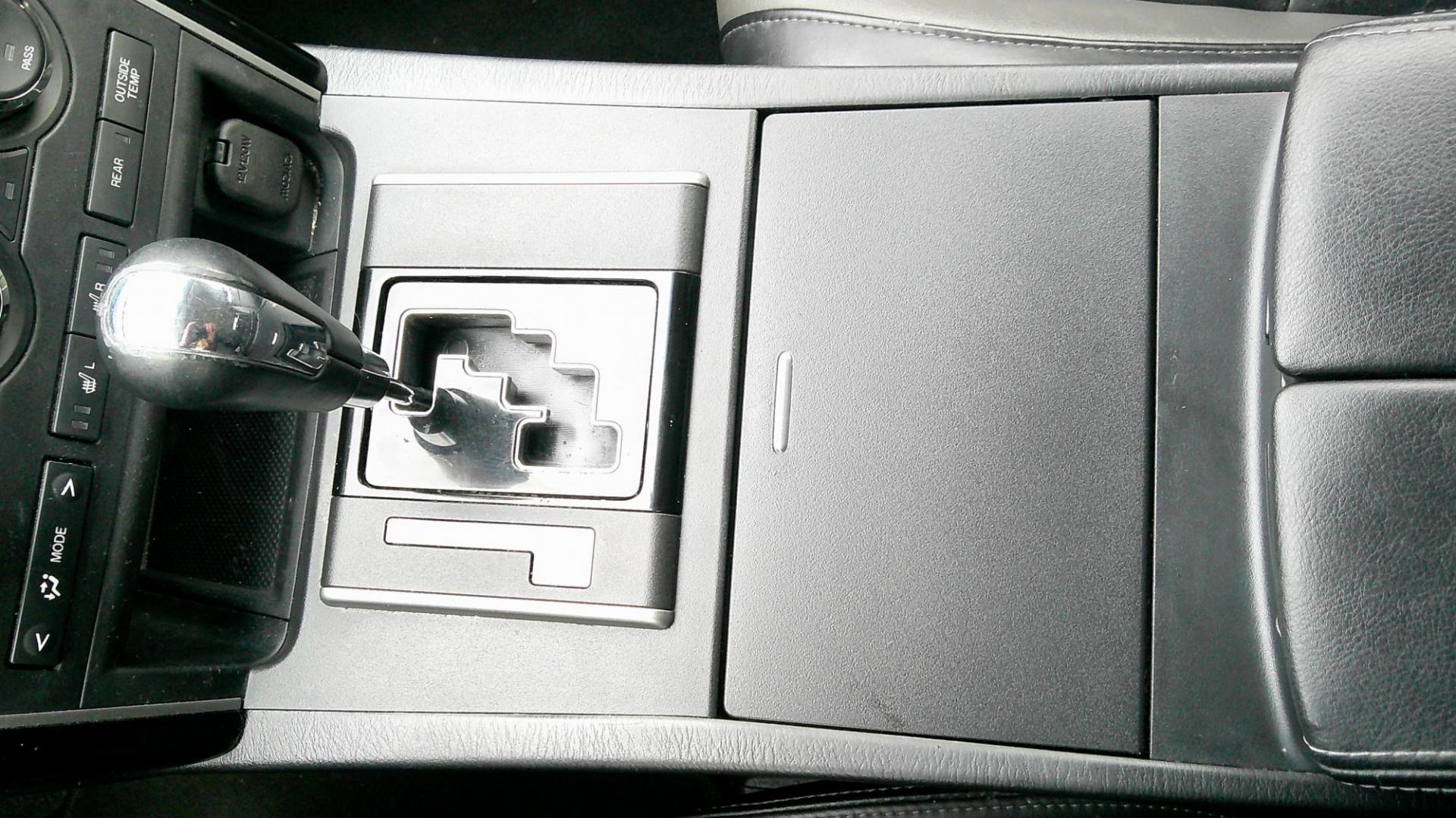 2010 BLUE Mazda CX-9 Grand Touring AWD (JM3TB3MV4A0) with an 3.7L V6 DOHC 24V engine, 6-Speed Automatic transmission, located at 540a Delsea Drive, Sewell, NJ, 08080, (987) 867-5309, 39.752560, -75.111206 - Photo#23