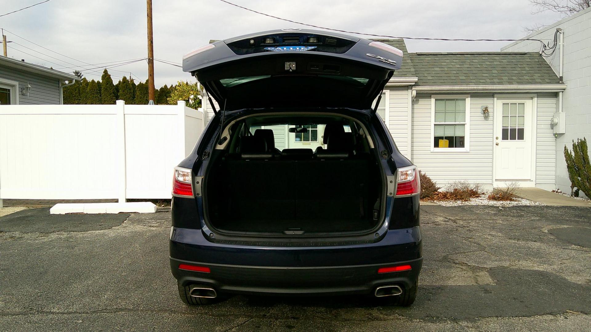2010 BLUE Mazda CX-9 Grand Touring AWD (JM3TB3MV4A0) with an 3.7L V6 DOHC 24V engine, 6-Speed Automatic transmission, located at 540a Delsea Drive, Sewell, NJ, 08080, (987) 867-5309, 39.752560, -75.111206 - Photo#26