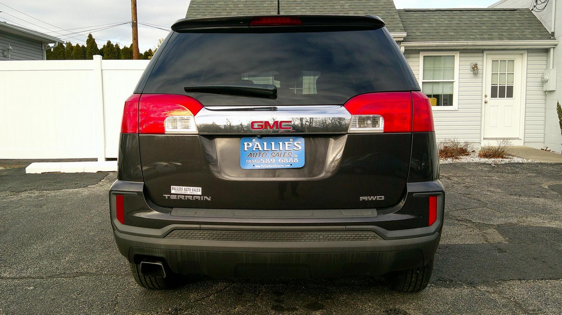 2016 GRAY GMC Terrain SLE2 AWD (2GKFLSEKXG6) with an 2.4L L4 DOHC 16V engine, 6A transmission, located at 540a Delsea Drive, Sewell, NJ, 08080, (987) 867-5309, 39.752560, -75.111206 - Photo#3