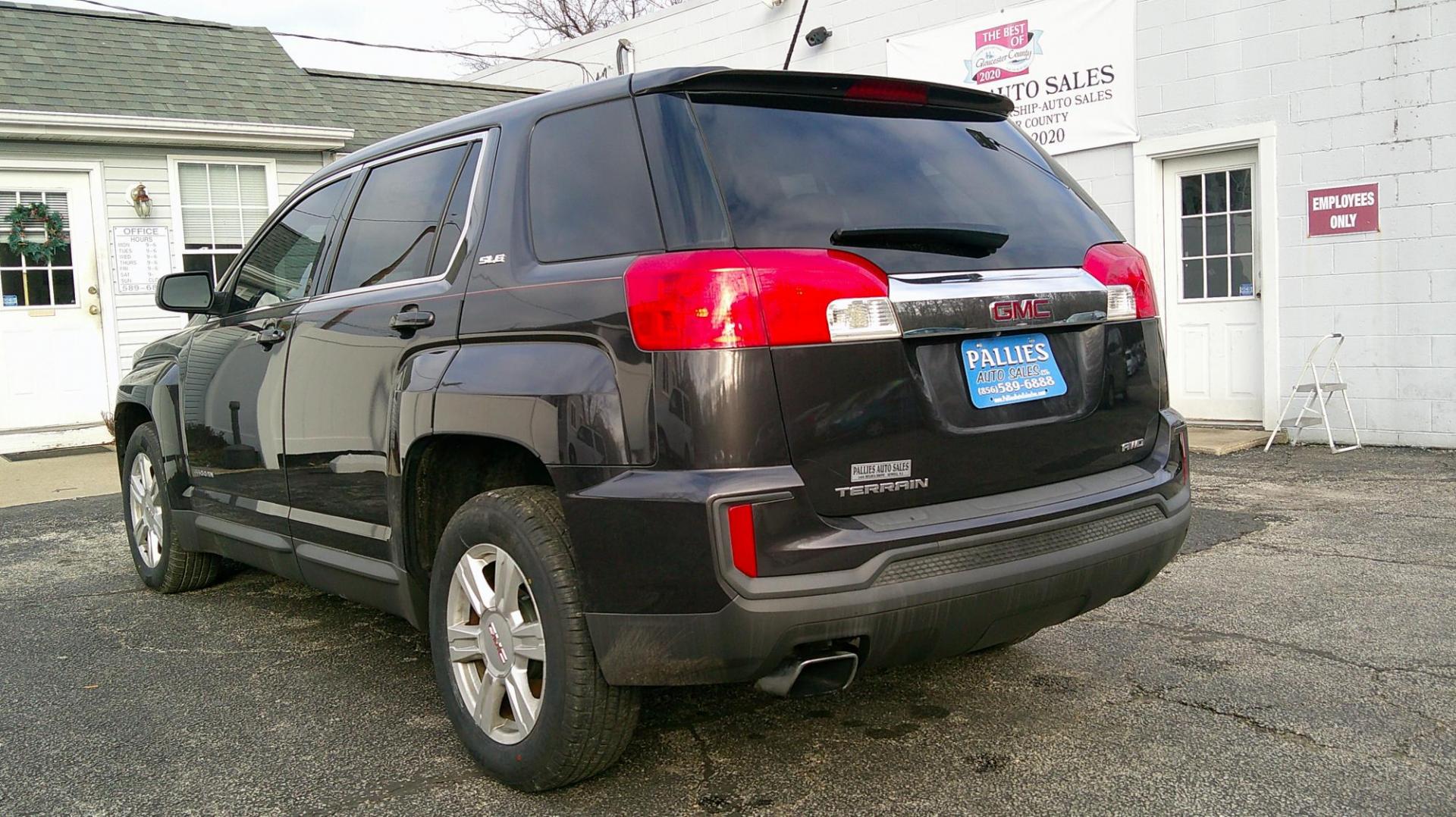 2016 GRAY GMC Terrain SLE2 AWD (2GKFLSEKXG6) with an 2.4L L4 DOHC 16V engine, 6A transmission, located at 540a Delsea Drive, Sewell, NJ, 08080, (987) 867-5309, 39.752560, -75.111206 - Photo#2