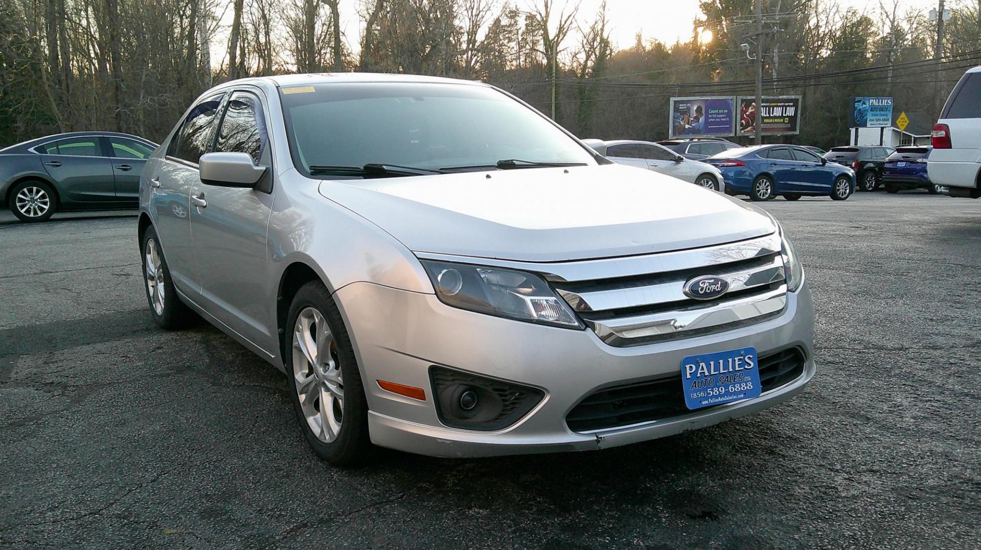 2012 SILVER Ford Fusion SE (3FAHP0HA7CR) with an 2.5L L4 DOHC 16V engine, located at 540a Delsea Drive, Sewell, NJ, 08080, (987) 867-5309, 39.752560, -75.111206 - Photo#8