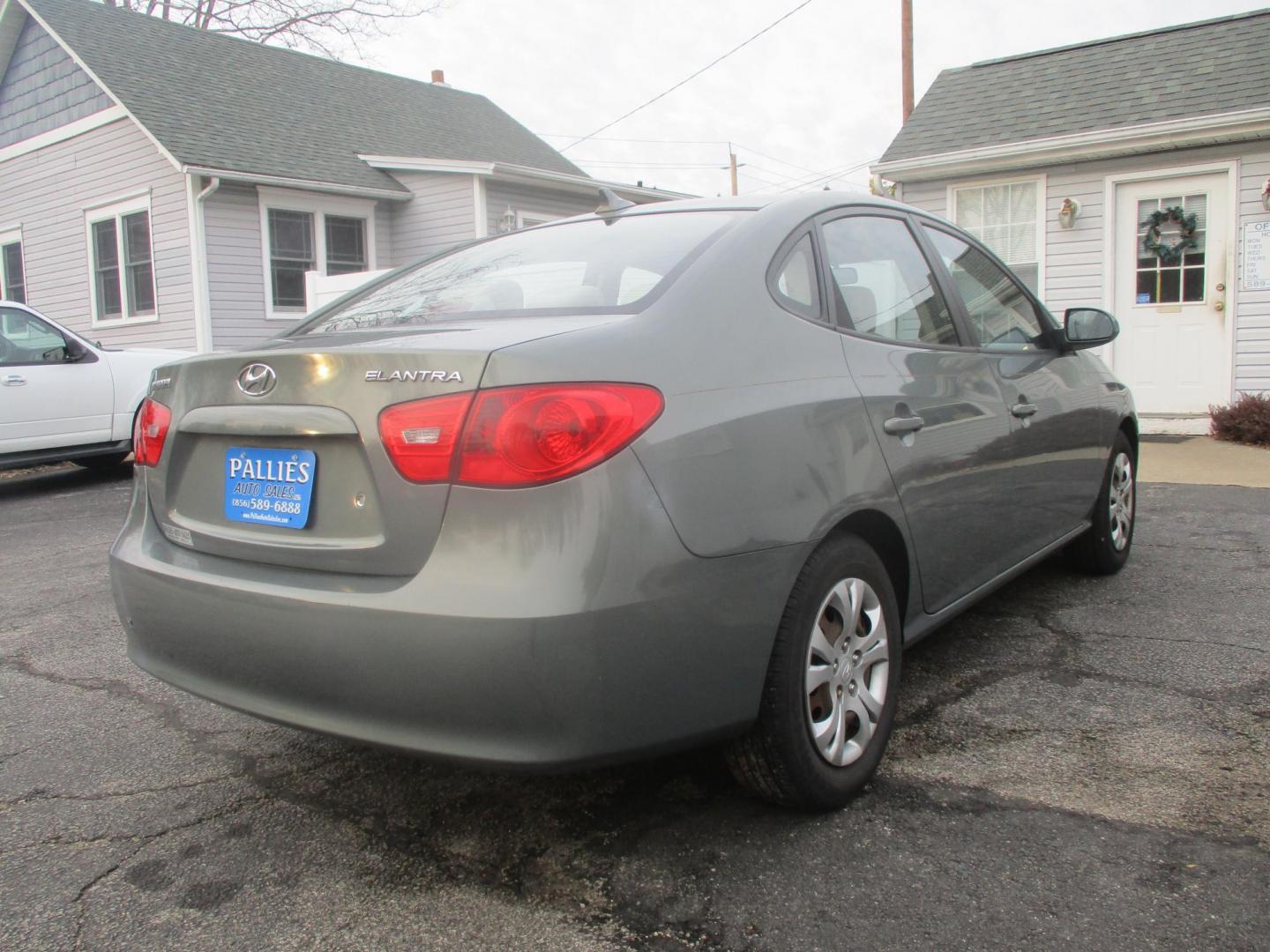 2009 GREEN Hyundai Elantra GLS (KMHDU46D09U) with an 2.0L L4 DOHC 16V engine, located at 540a Delsea Drive, Sewell, NJ, 08080, (987) 867-5309, 39.752560, -75.111206 - Photo#4