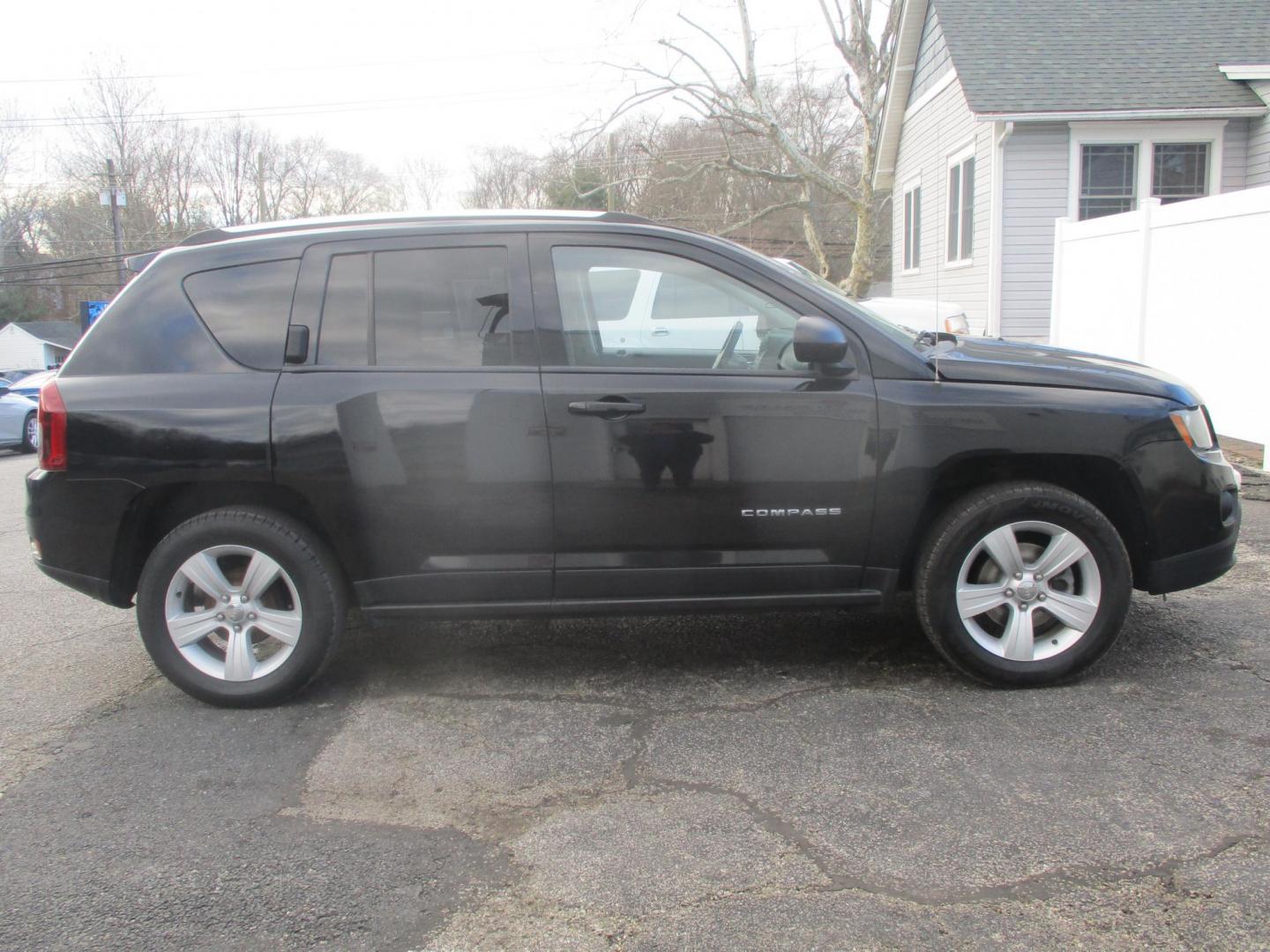 2014 BLACK Jeep Compass Sport FWD (1C4NJCBB0ED) with an 2.4L L4 DOHC 16V engine, located at 540a Delsea Drive, Sewell, NJ, 08080, (987) 867-5309, 39.752560, -75.111206 - Photo#6