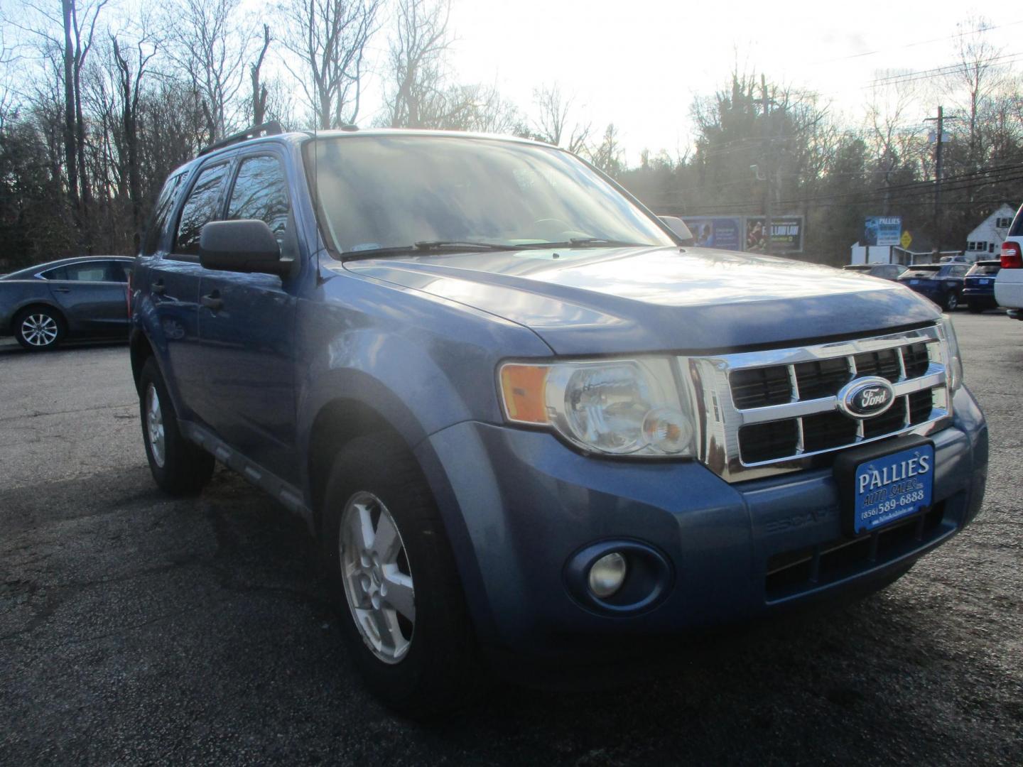 2010 BLUE Ford Escape XLT FWD (1FMCU0DG0AK) with an 3.0L V6 DOHC 24V engine, 6-Speed Automatic transmission, located at 540a Delsea Drive, Sewell, NJ, 08080, (987) 867-5309, 39.752560, -75.111206 - Photo#7