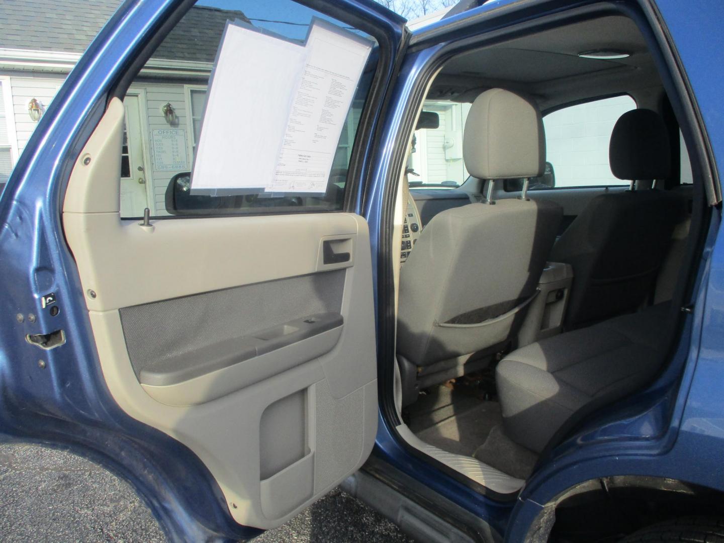 2010 BLUE Ford Escape XLT FWD (1FMCU0DG0AK) with an 3.0L V6 DOHC 24V engine, 6-Speed Automatic transmission, located at 540a Delsea Drive, Sewell, NJ, 08080, (987) 867-5309, 39.752560, -75.111206 - Photo#12