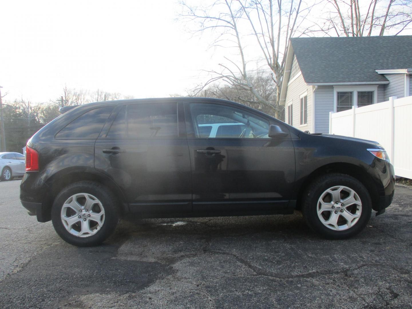 2013 BLACK Ford Edge SEL AWD (2FMDK4JC9DB) with an 3.5L V6 DOHC 24V engine, 6-Speed Automatic transmission, located at 540a Delsea Drive, Sewell, NJ, 08080, (987) 867-5309, 39.752560, -75.111206 - Photo#7