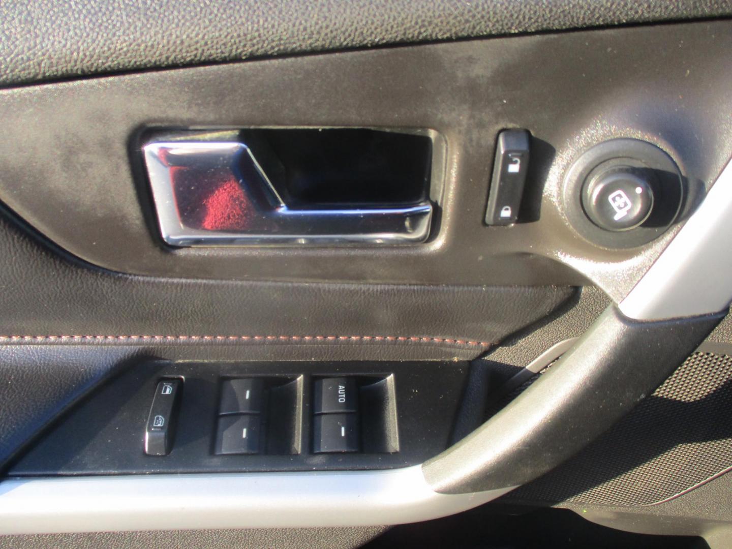 2013 BLACK Ford Edge SEL AWD (2FMDK4JC9DB) with an 3.5L V6 DOHC 24V engine, 6-Speed Automatic transmission, located at 540a Delsea Drive, Sewell, NJ, 08080, (987) 867-5309, 39.752560, -75.111206 - Photo#11