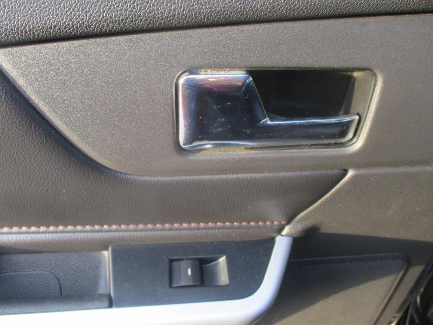 2013 BLACK Ford Edge SEL AWD (2FMDK4JC9DB) with an 3.5L V6 DOHC 24V engine, 6-Speed Automatic transmission, located at 540a Delsea Drive, Sewell, NJ, 08080, (987) 867-5309, 39.752560, -75.111206 - Photo#14