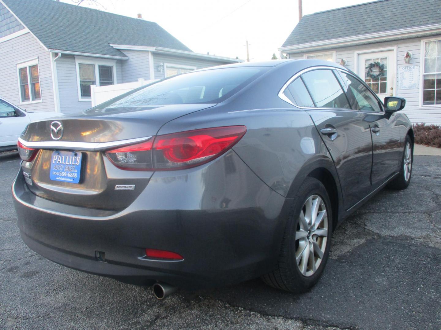 2016 GRAY Mazda Mazda6 i Sport AT (JM1GJ1U54G1) with an 2.5L L4 DOHC 16V engine, 6-Speed Automatic transmission, located at 540a Delsea Drive, Sewell, NJ, 08080, (987) 867-5309, 39.752560, -75.111206 - Photo#6