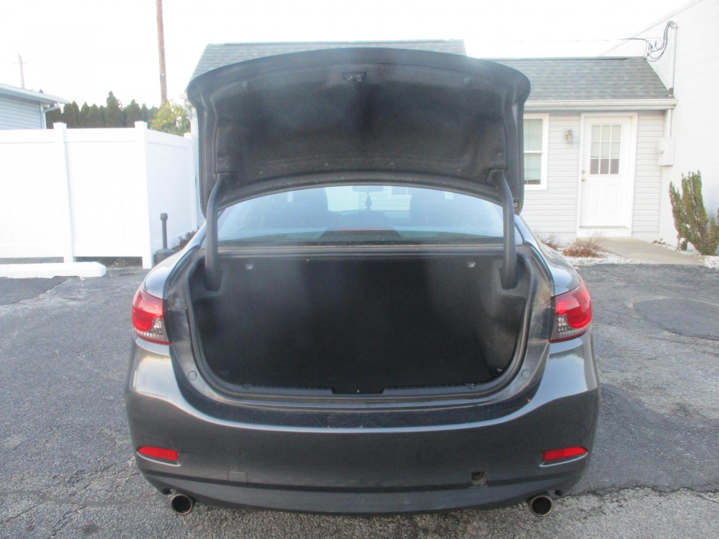 2016 GRAY Mazda Mazda6 i Sport AT (JM1GJ1U54G1) with an 2.5L L4 DOHC 16V engine, 6-Speed Automatic transmission, located at 540a Delsea Drive, Sewell, NJ, 08080, (987) 867-5309, 39.752560, -75.111206 - Photo#23