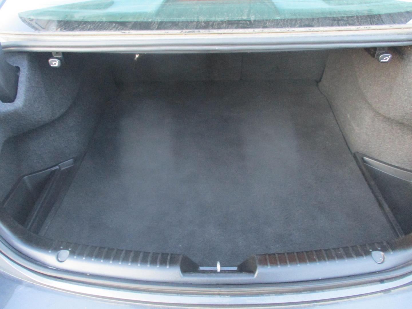 2016 GRAY Mazda Mazda6 i Sport AT (JM1GJ1U54G1) with an 2.5L L4 DOHC 16V engine, 6-Speed Automatic transmission, located at 540a Delsea Drive, Sewell, NJ, 08080, (987) 867-5309, 39.752560, -75.111206 - Photo#24