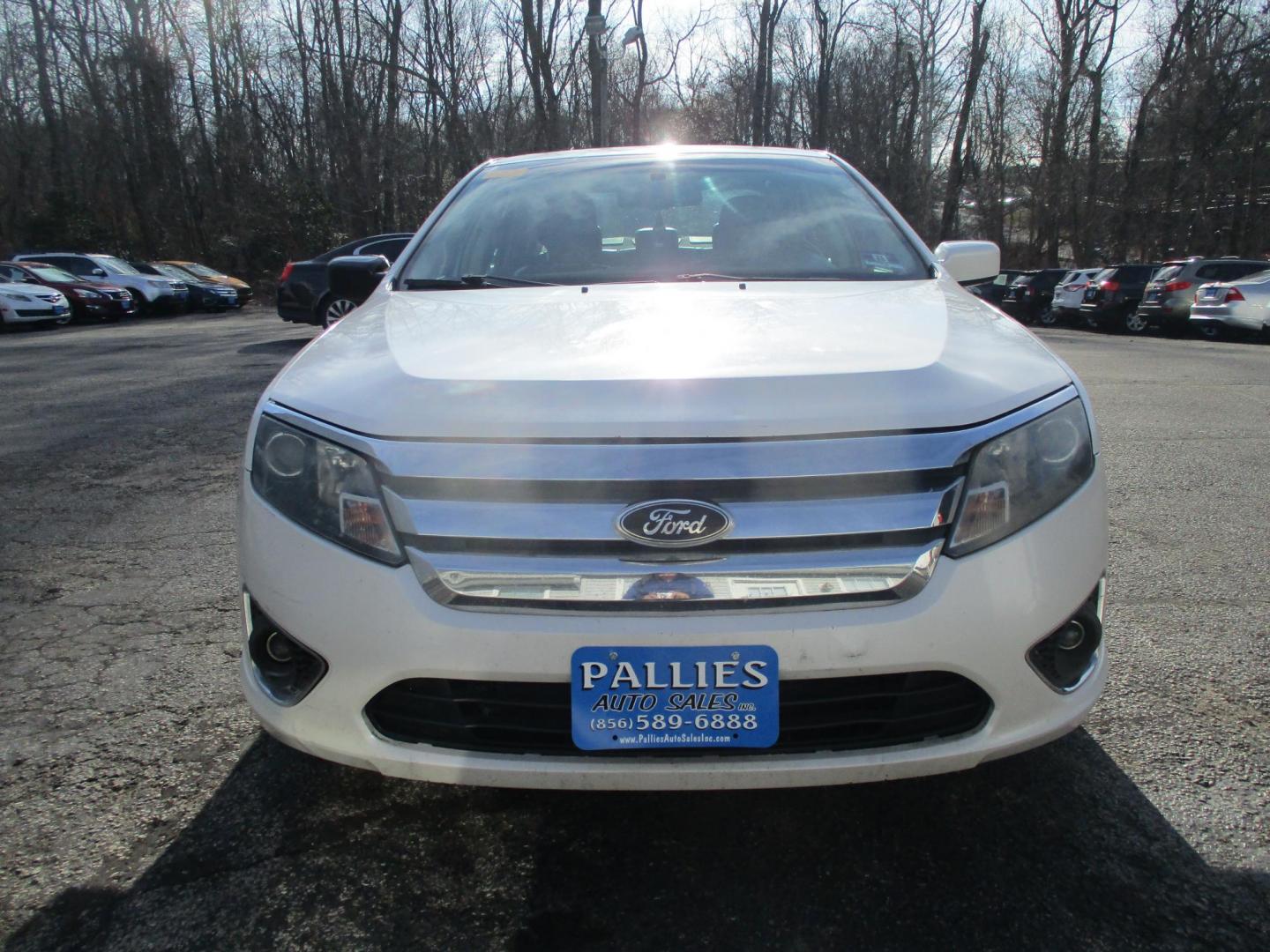 2010 WHITE Ford Fusion SEL (3FAHP0JA5AR) with an 2.5L L4 DOHC 16V engine, located at 540a Delsea Drive, Sewell, NJ, 08080, (987) 867-5309, 39.752560, -75.111206 - Photo#9