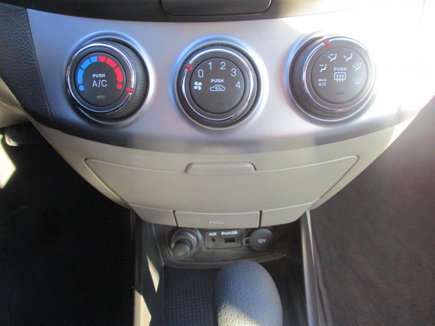 2010 RED Hyundai Elantra GLS (KMHDU4AD4AU) with an 2.0L L4 DOHC 16V engine, located at 540a Delsea Drive, Sewell, NJ, 08080, (987) 867-5309, 39.752560, -75.111206 - Photo#19