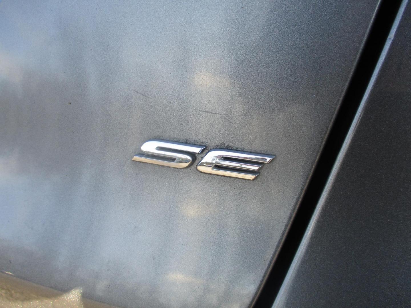 2014 GRAY Ford Fusion SE (1FA6P0H74E5) with an 2.5L L4 DOHC 16V engine, located at 540a Delsea Drive, Sewell, NJ, 08080, (987) 867-5309, 39.752560, -75.111206 - Photo#4