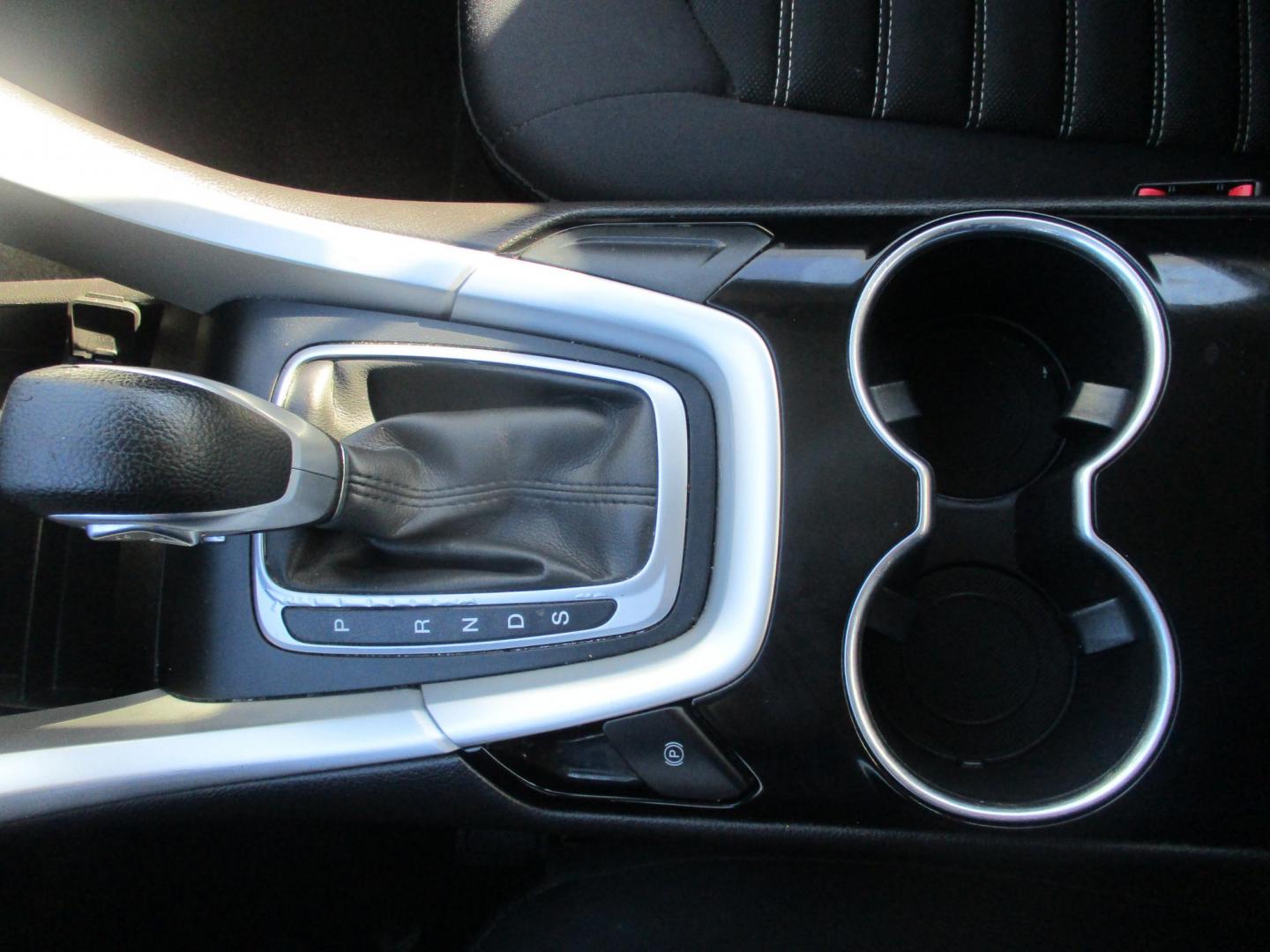 2014 GRAY Ford Fusion SE (1FA6P0H74E5) with an 2.5L L4 DOHC 16V engine, located at 540a Delsea Drive, Sewell, NJ, 08080, (987) 867-5309, 39.752560, -75.111206 - Photo#20