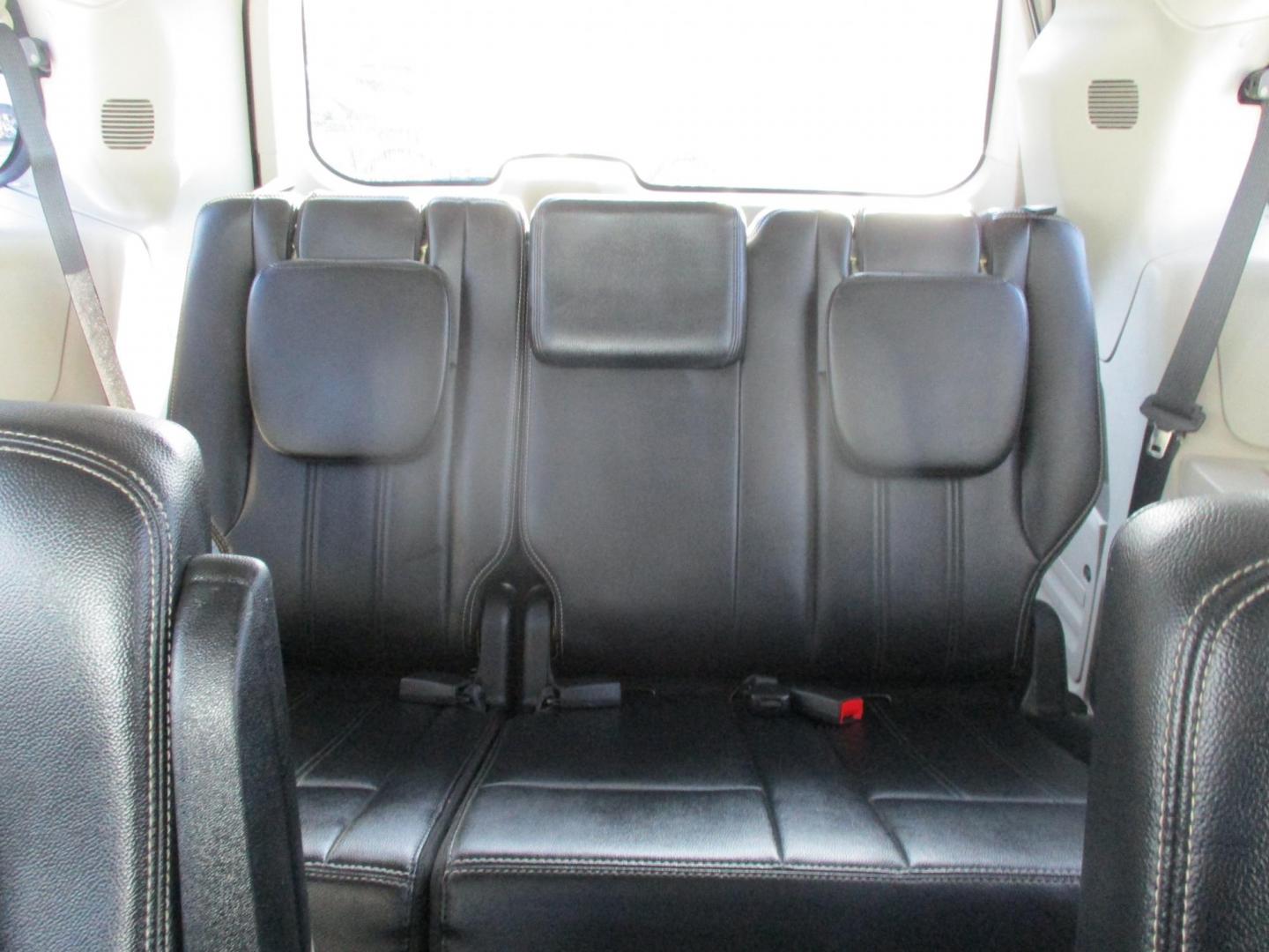 2012 BLACK Chrysler Town & Country Touring-L (2C4RC1CG4CR) with an 3.6L V6 DOHC 24V engine, 6-Speed Automatic transmission, located at 540a Delsea Drive, Sewell, NJ, 08080, (987) 867-5309, 39.752560, -75.111206 - Photo#15