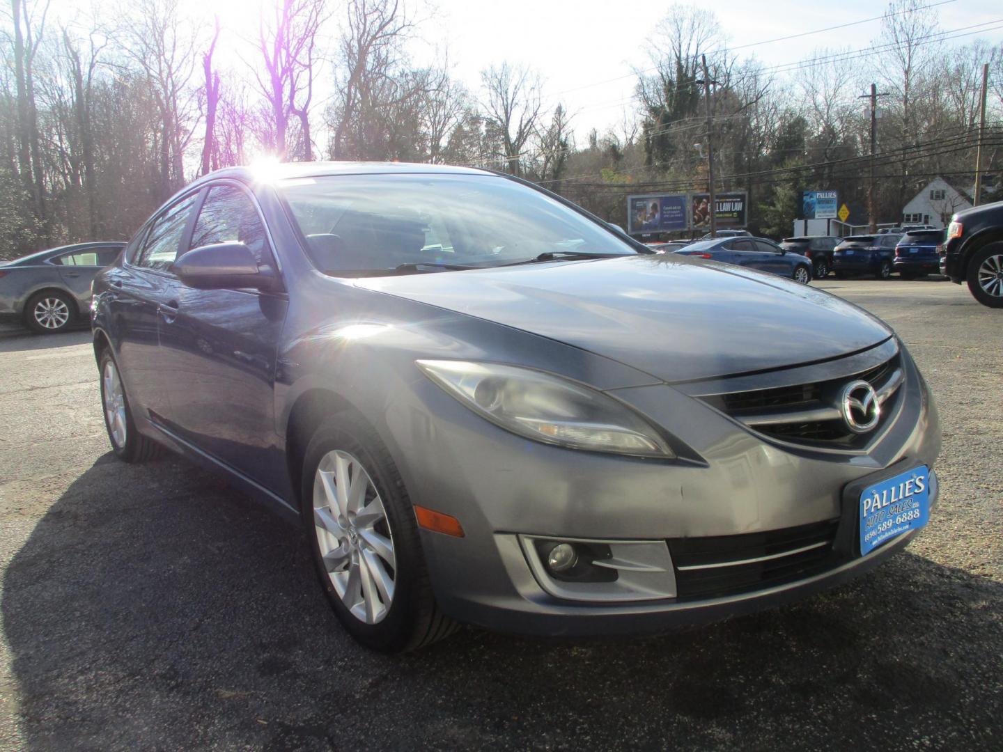 2011 GRAY Mazda MAZDA6 I Grand Touring (1YVHZ8CH5B5) with an 2.5L L4 DOHC 16V engine, 5-Speed Automatic transmission, located at 540a Delsea Drive, Sewell, NJ, 08080, (987) 867-5309, 39.752560, -75.111206 - Photo#7