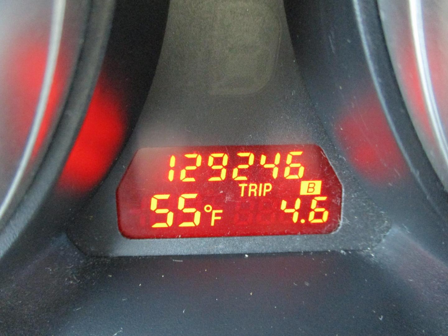 2011 GRAY Mazda MAZDA6 I Grand Touring (1YVHZ8CH5B5) with an 2.5L L4 DOHC 16V engine, 5-Speed Automatic transmission, located at 540a Delsea Drive, Sewell, NJ, 08080, (987) 867-5309, 39.752560, -75.111206 - Photo#17